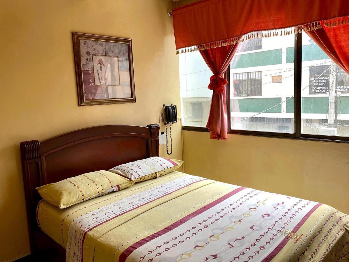 Hostal Montesa Гуаякиль Экстерьер фото